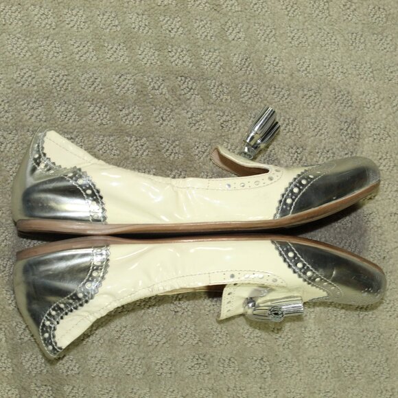 Prada Women's Size 9 / 40.5 Off White Silver Elastic Opening Flats - Picture 4 of 8